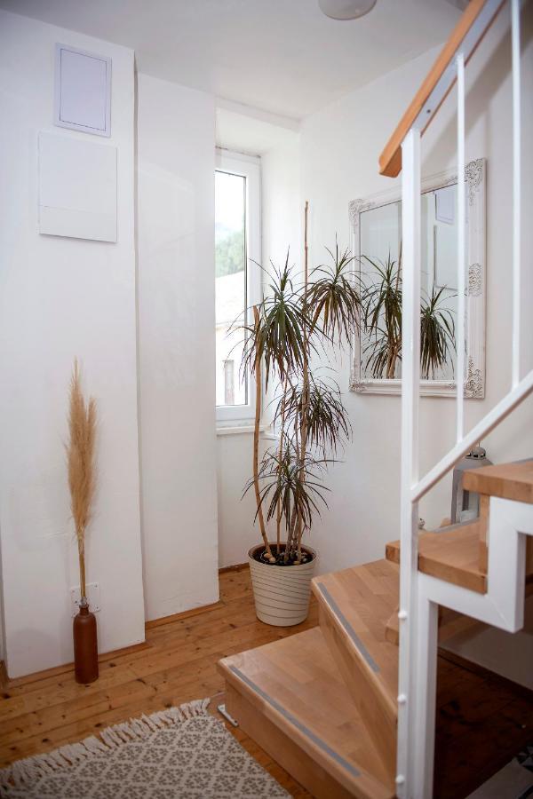 Beachfront Studio Andrina Vis Eksteriør bilde